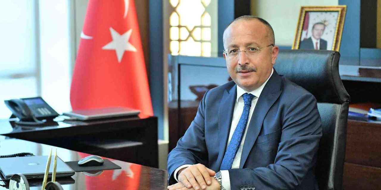 Vali Atik; “Ülkemizi eğitim açısından daha iyi noktalara taşımak için çalışıyoruz”