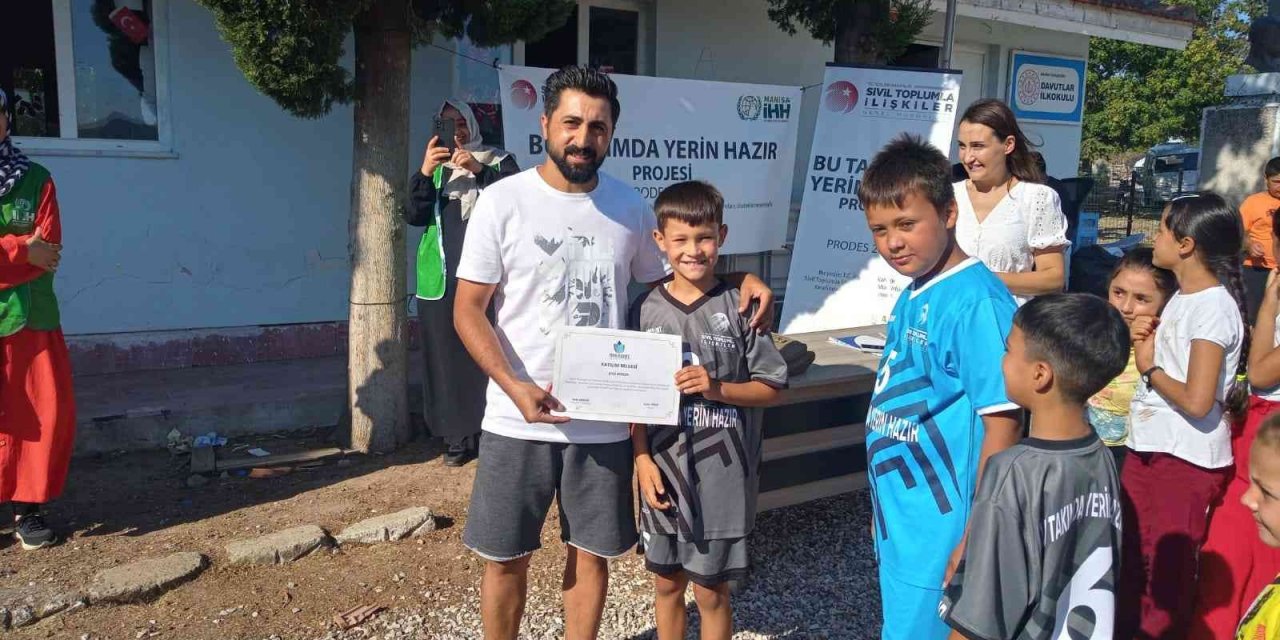 Manisa’da "Bu Takımda Yerin Hazır" projesi spor kursları sona erdi