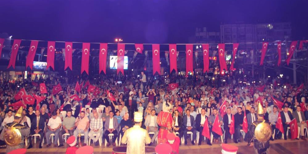 Kurtuluşun 100. yılına şehit ve gaziler dualarla anıldı