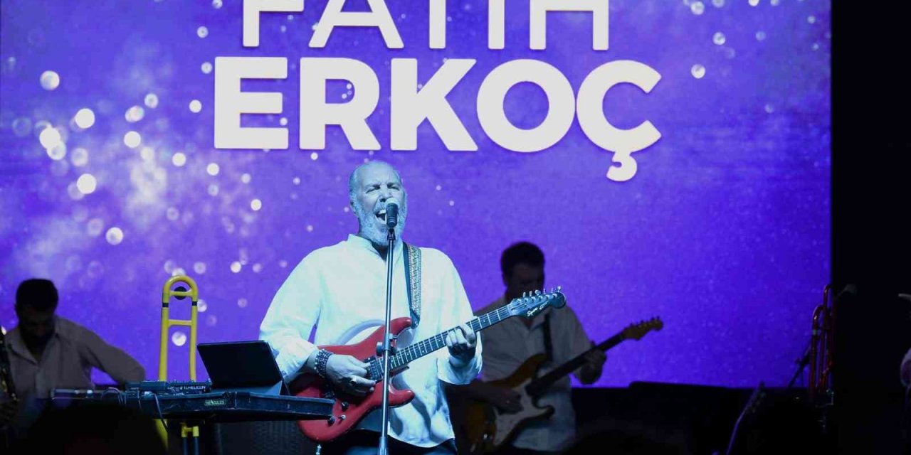 Fatih Erkoç 36 yıl sonra yeniden Altın Güvercin sahnesinde olmanın heyecanını yaşadı