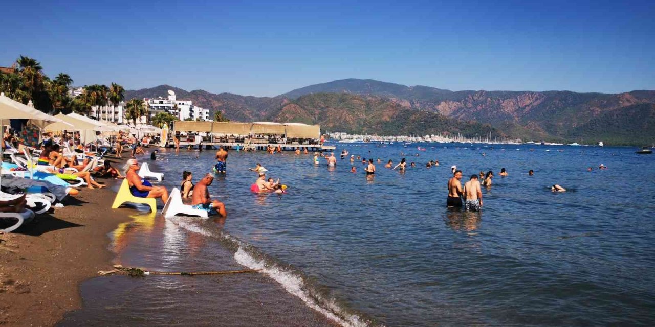 Marmaris’te tatil sezonu devam ediyor