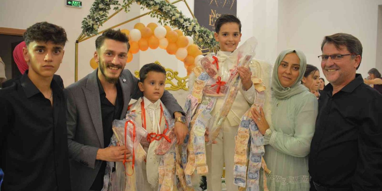 Sünnet çocuklarına altın yerine et taktılar
