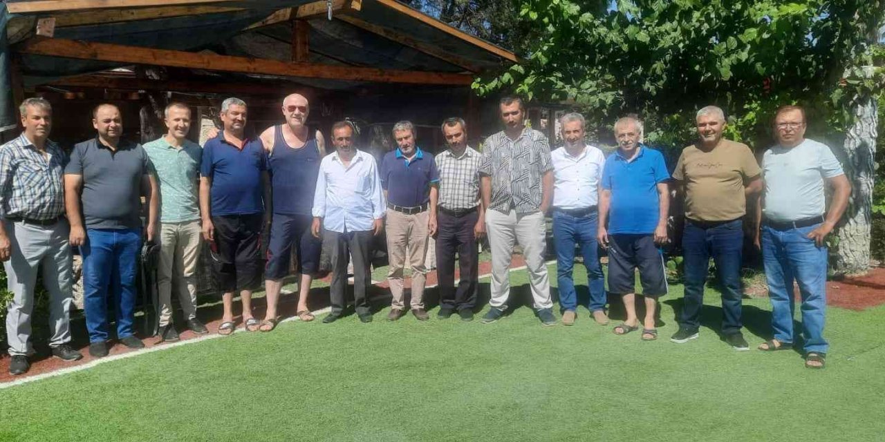 Türkiye Gazetesi Denizli Dağıtım Grubu moral depoladı