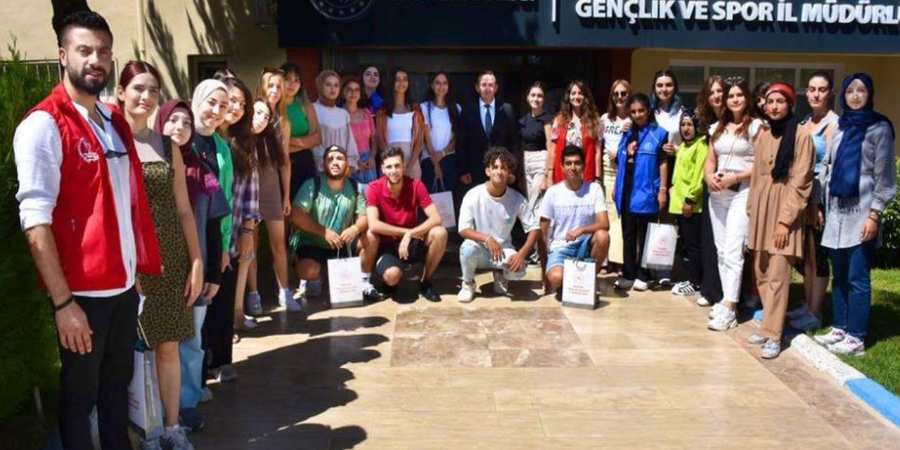 Aydınlı gençler, Mardin’de kültürler arası yolculuk gerçekleştirdi