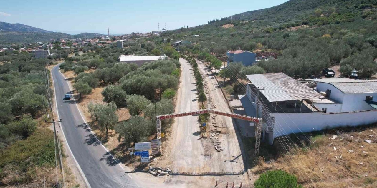 Manisa Büyükşehir Belediyesi Büyükbelen yolunu yeniliyor