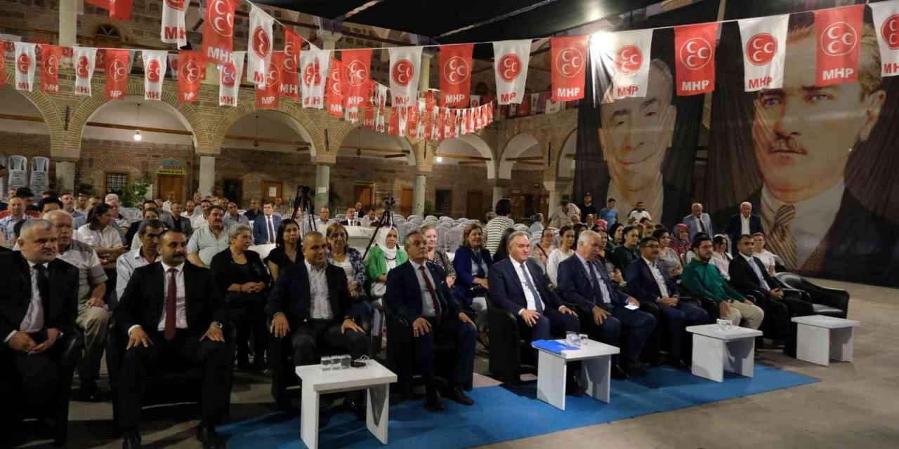 MHP’li Akçay: “Kılıçdaroğlu’nun başını çektiği bu ittifakın birinci amacı kışkırtıcılık yapmak"