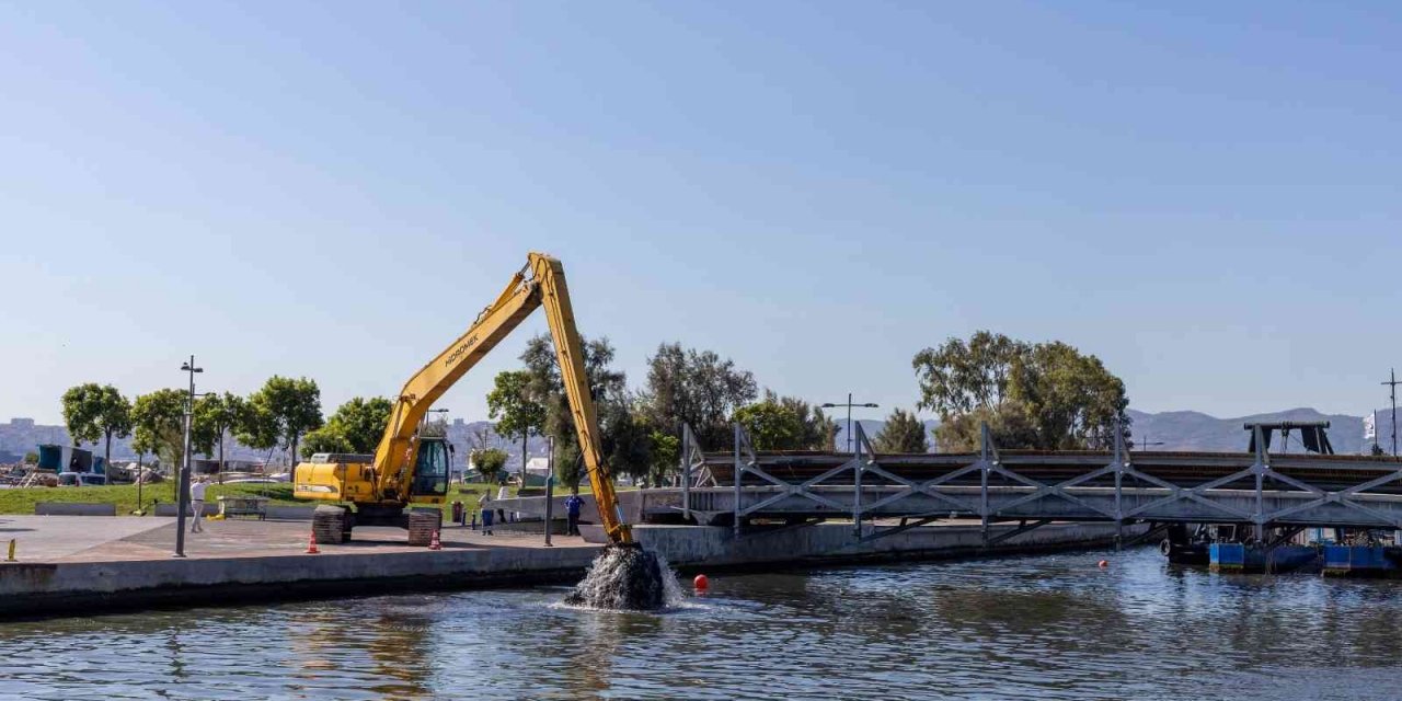 Bostanlı Deresinde büyük temizlik