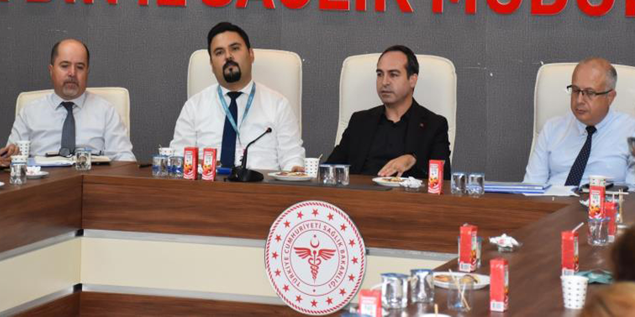 İl Sağlk Müdürü Açıkgöz ADSM hekimleri ile bir araya geldi