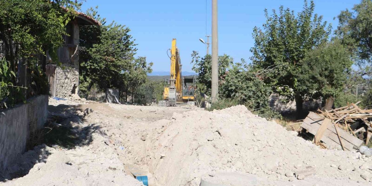 MASKİ’den Sarıgöl, Selendi ve Demirci’de yoğun mesai