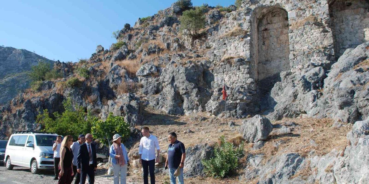 Keramos Arkeolojik Yüzey Araştırmaları Projesi’ne YK Enerji Desteği