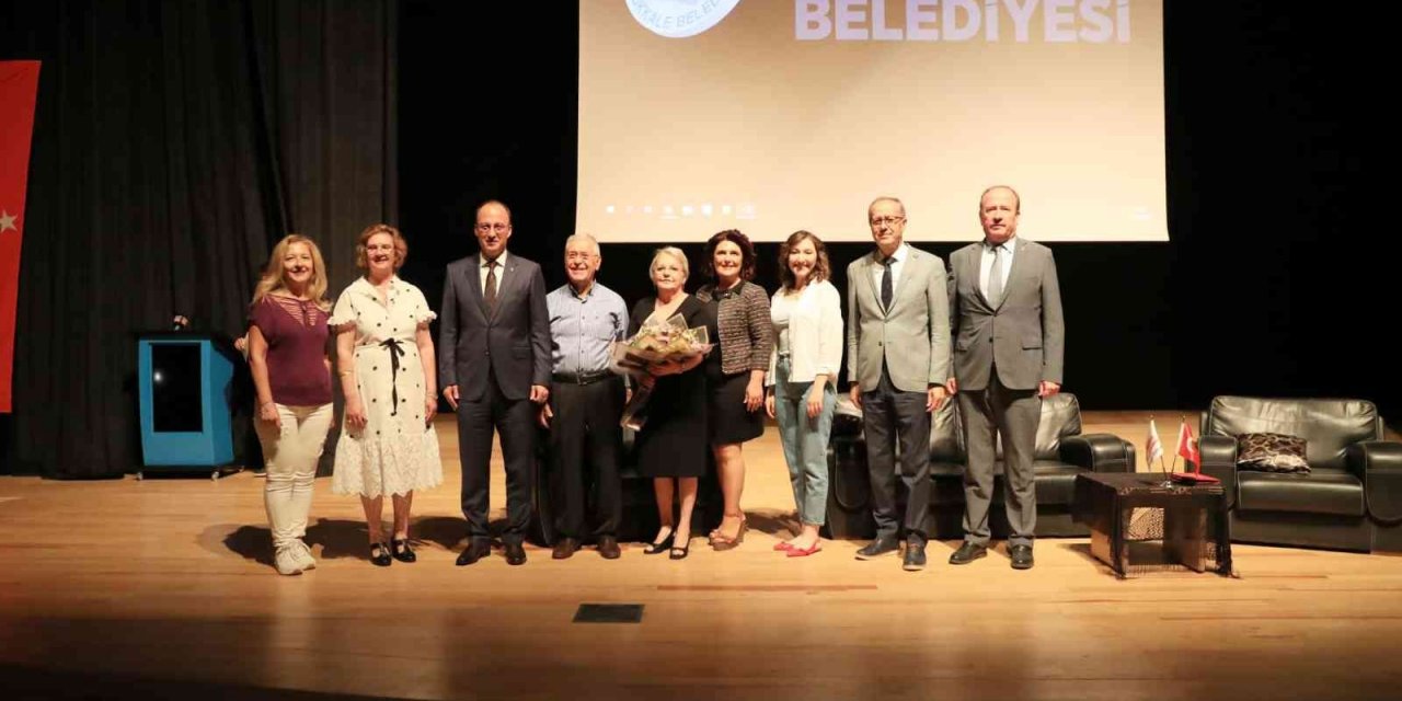 Pamukkale Belediyesi’nden anlamlı tiyatro