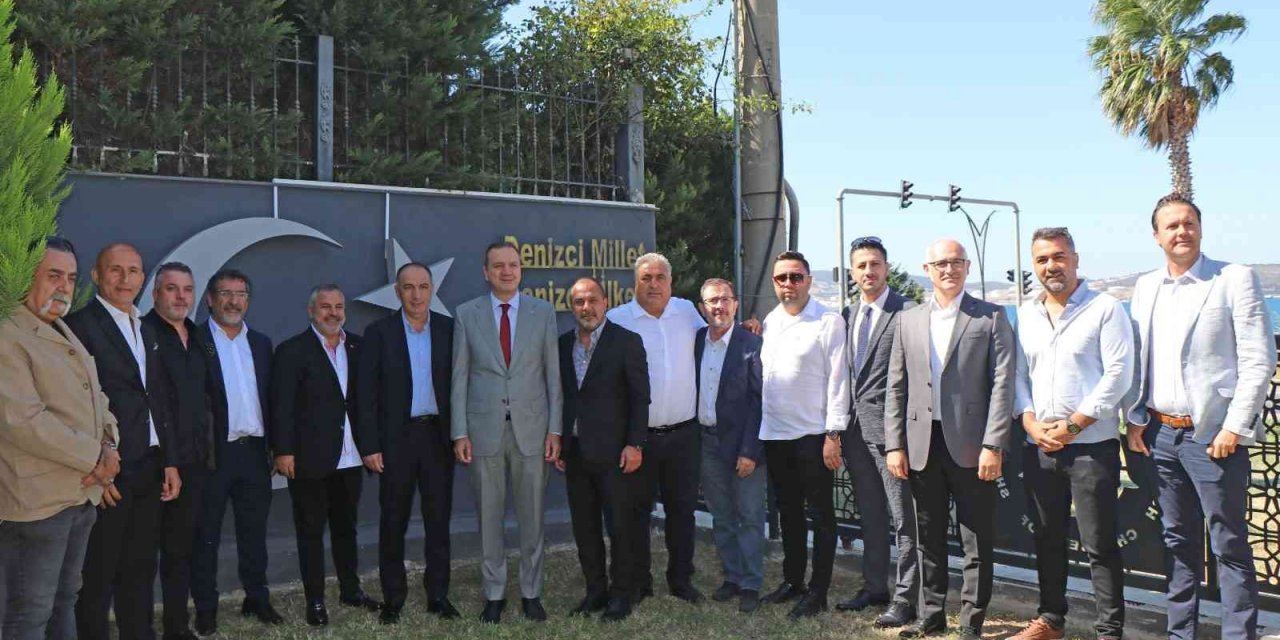 İMEAK Deniz Ticaret Odası Başkanı Tamer Kıran Aliağa’da üyelerle buluştu