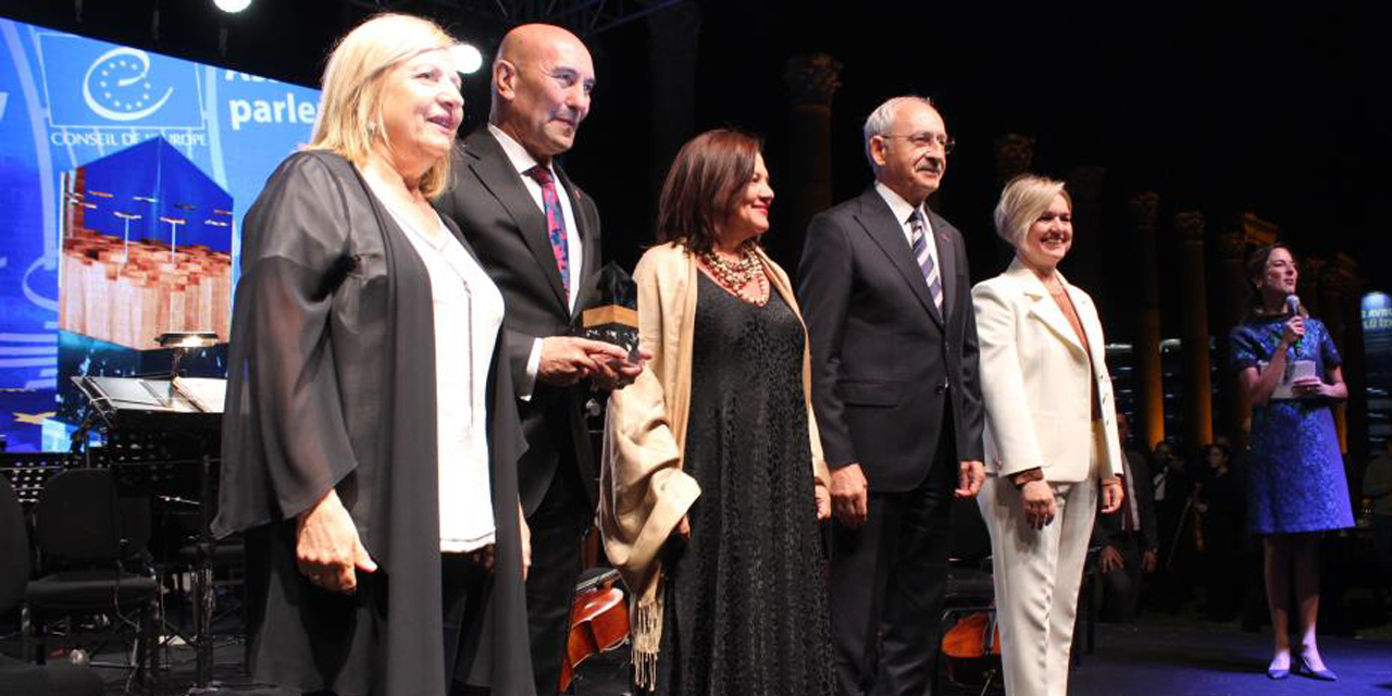 Avrupa Ödülü İzmir’in