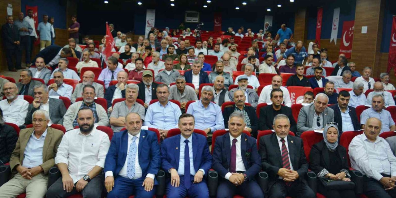 Saadet Partisi Aliağa İlçe Başkanlığına yeniden Mahmut Koç seçildi