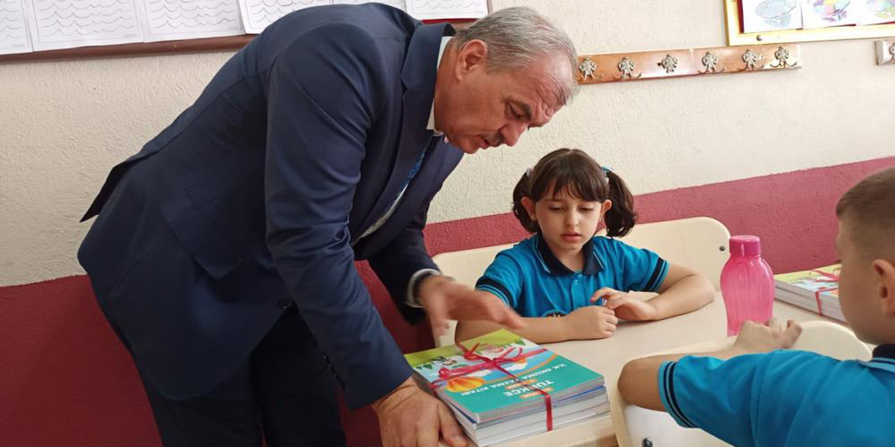 Aydın’da 1 buçuk milyon ücretsiz ders kitabı dağıtıldı