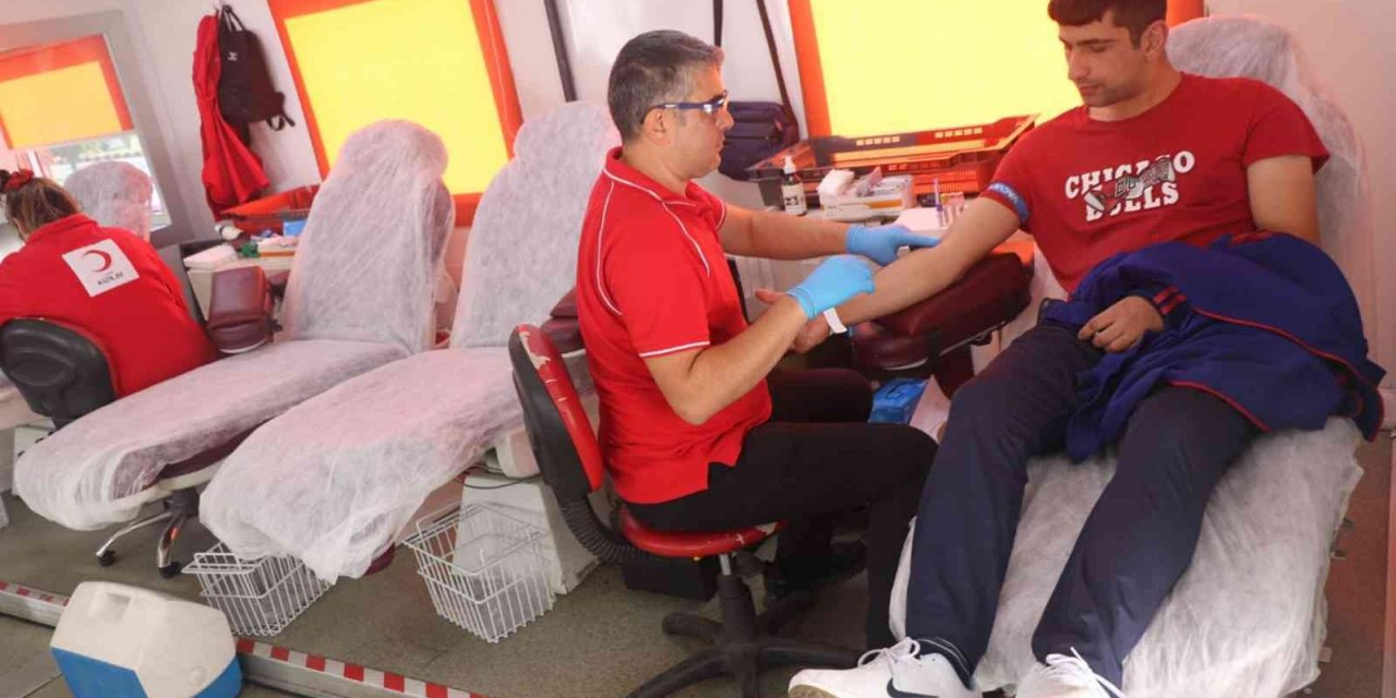 Aydın Jandarma Komutanlığı’ndan kan bağışı