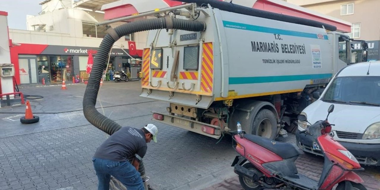 Marmaris sonbahara hazırlanıyor