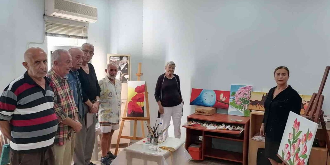 Yaşlılar Günü’nde huzurevi sakinleri yalnız bırakılmadı