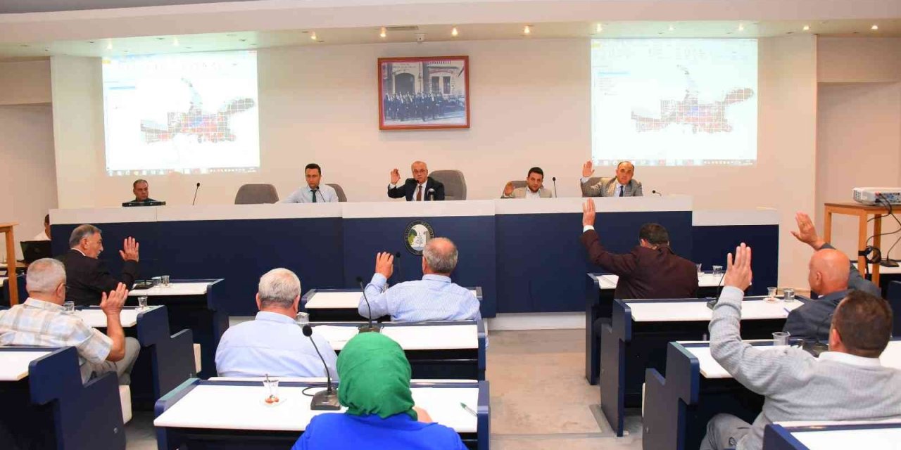 Salihli Belediyesi’nin 2023 Performans Programı oy çokluğuyla kabul edildi