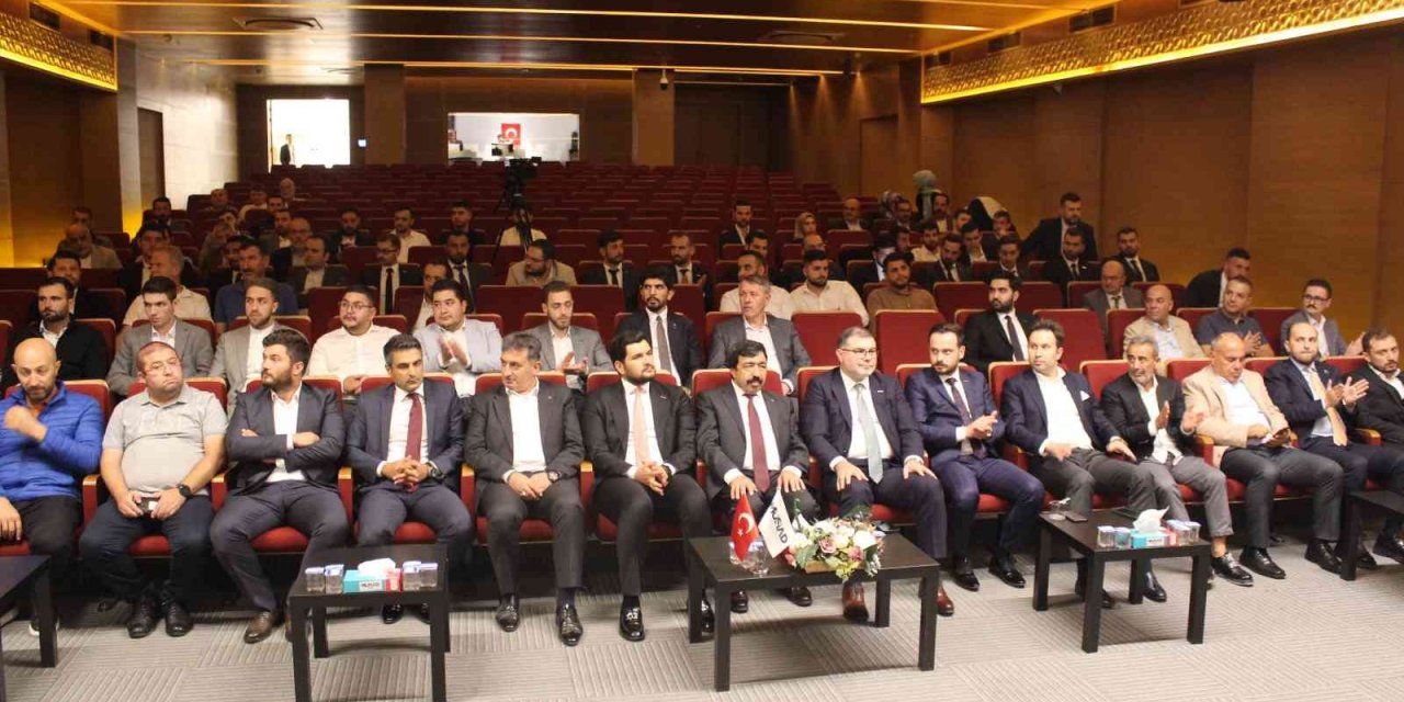 Genç MÜSİAD 15. Genel Kurul Toplantısı İzmir’de gerçekleştirildi