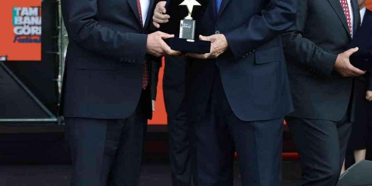 Cumhurbaşkanı Erdoğan’dan Başkan Zolan’a büyük ödül