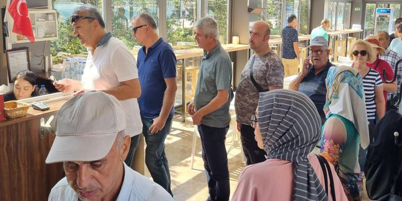 Aydın’da dört çeşit yemek 15 lira