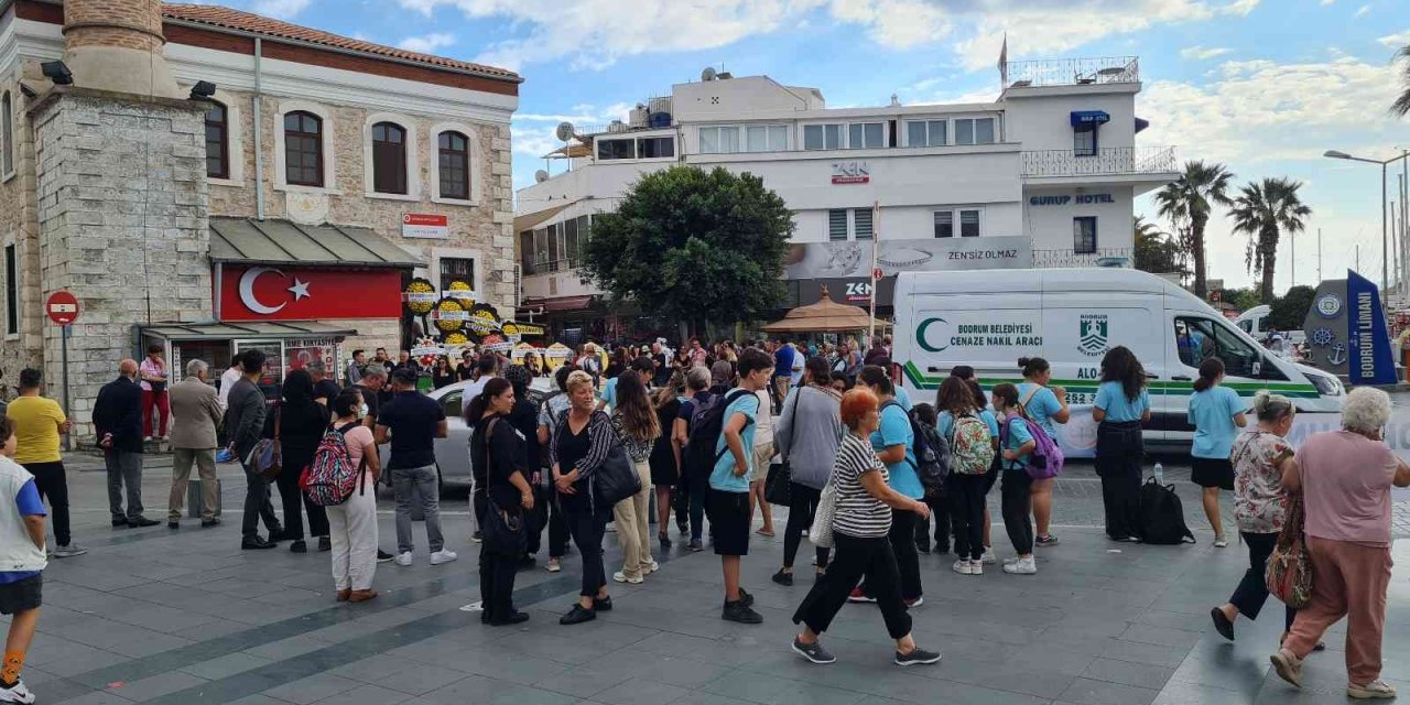 Hayırsever Mahinur Uslu, son yolculuğuna uğurlandı