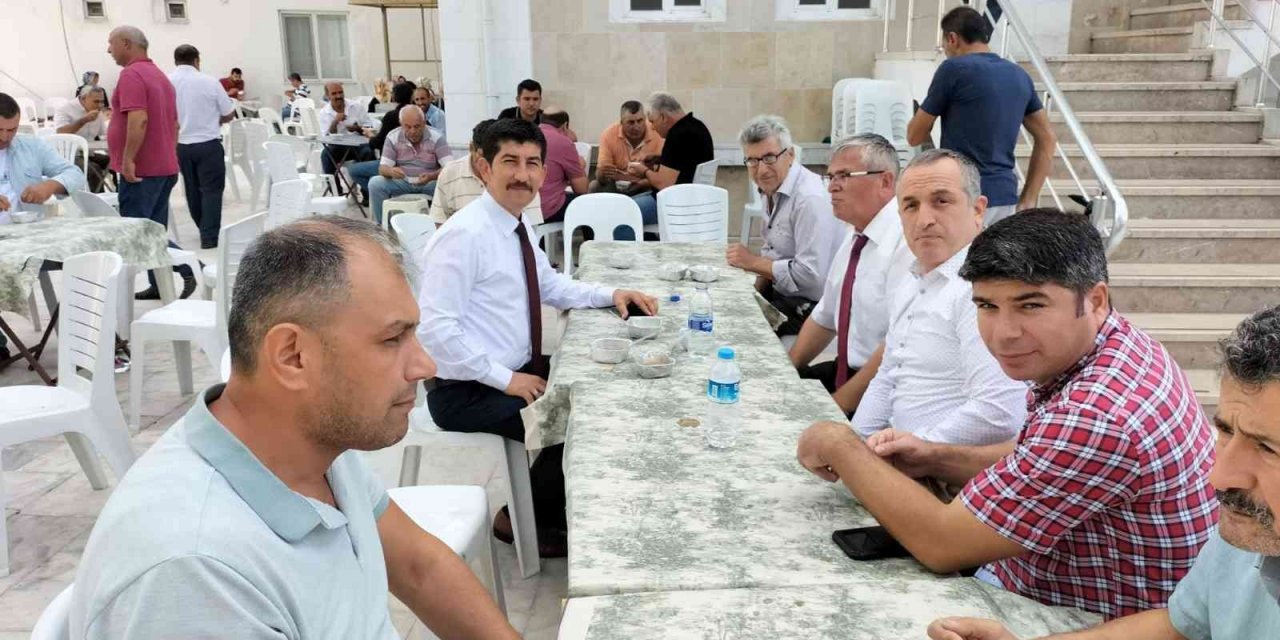 Köyceğiz Toparlar Mahallesi’nde 22’nci geleneksel aşure etkinliği düzenlendi