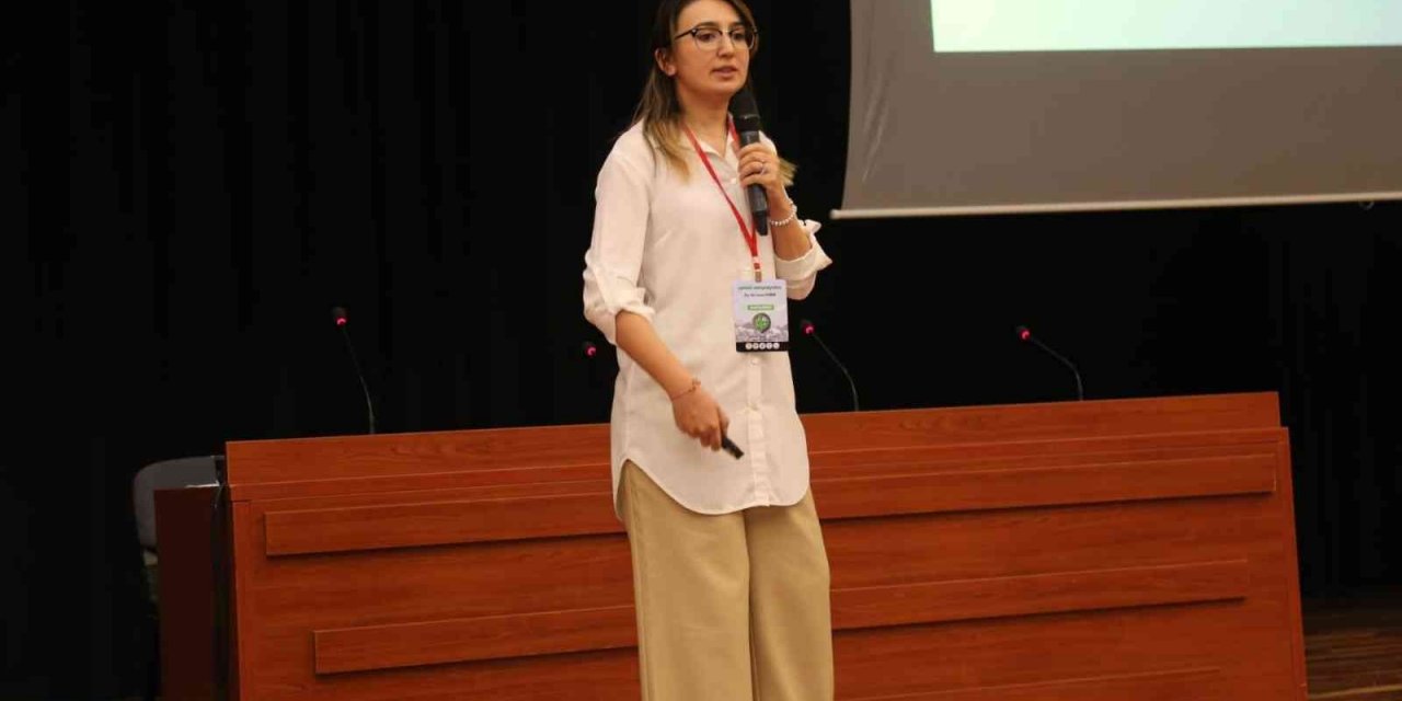 Akademisyenler Çameli coğrafyası ve tarihini ele aldı