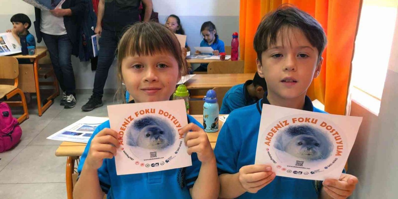 Okullarda Akdeniz Foku bilinçlendirme eğitimi