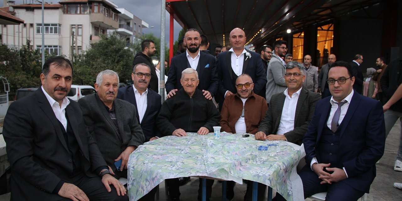 Kültürler buluşması gibi sünnet düğünü