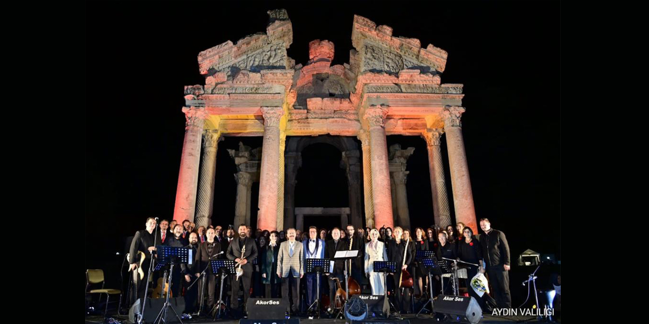 Afrodisias antik kentinde "Şifa veren ele vefa" konseri