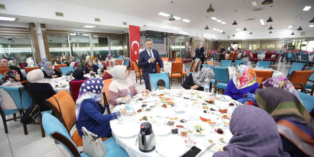 Başkan Sandal, din görevlileriyle buluştu