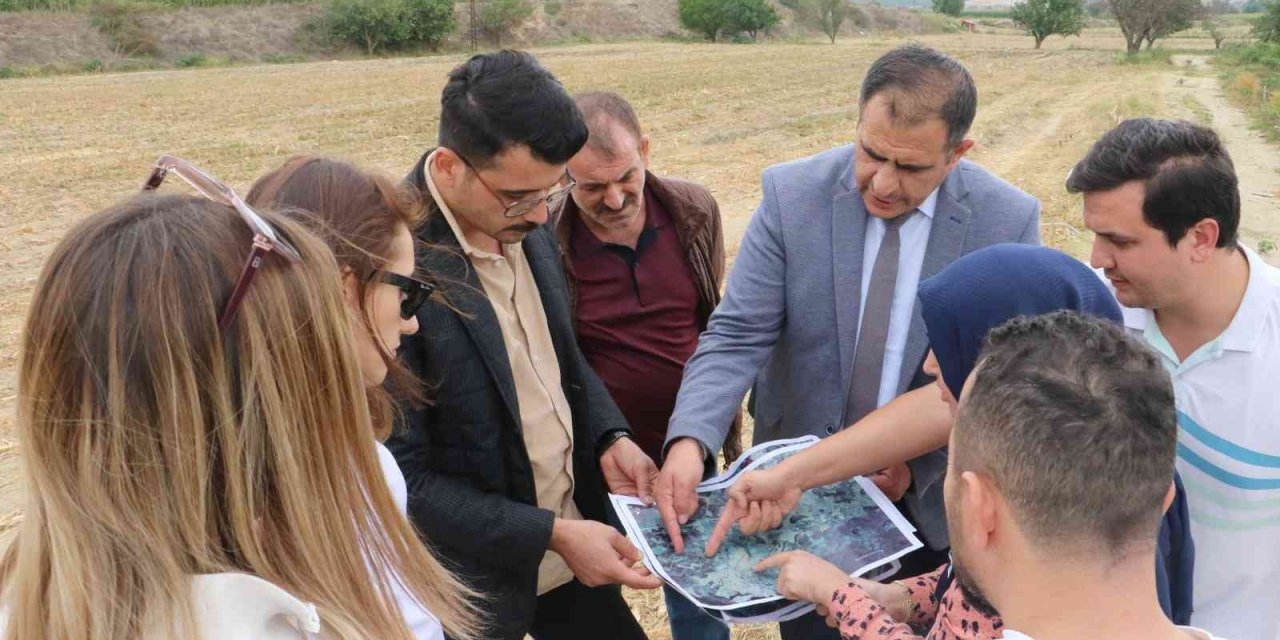 Kula’nın dev yatırımının yer teslimi yapıldı