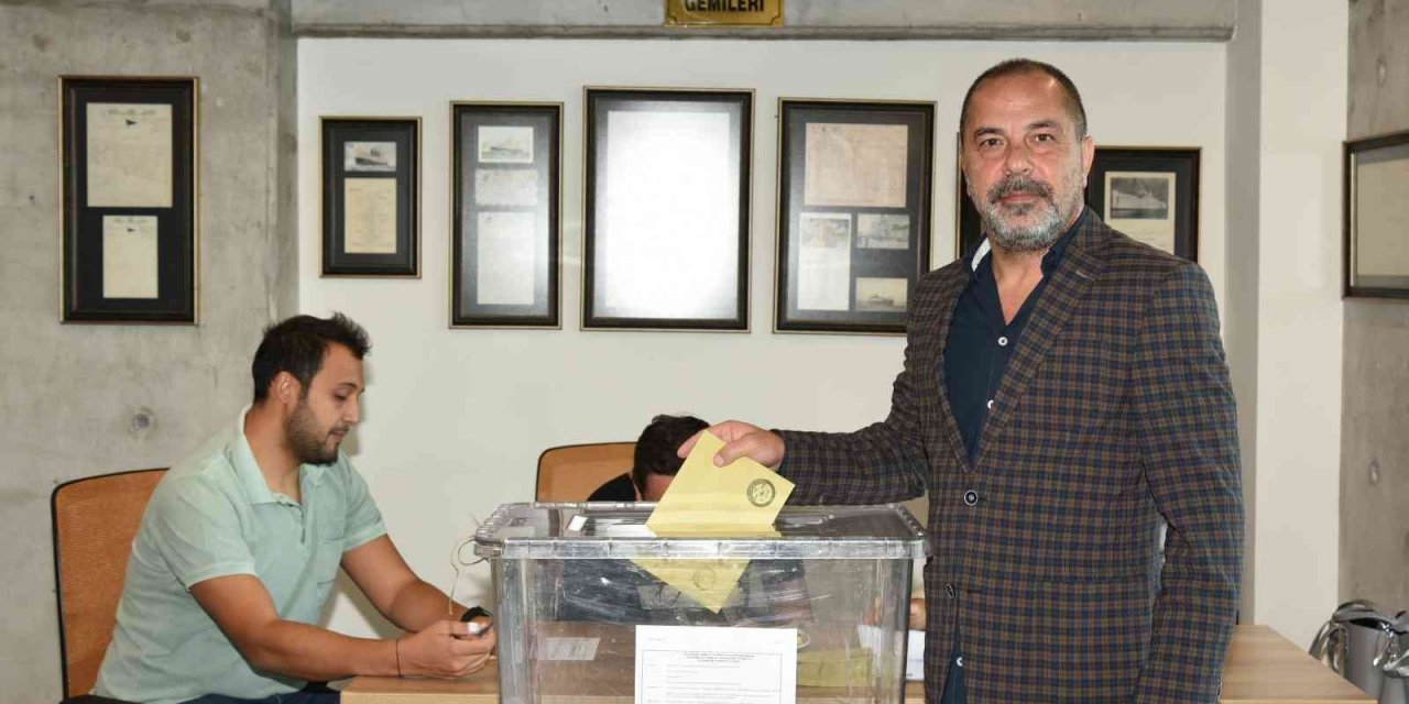 DTO İzmir, Öztürk ile devam edecek