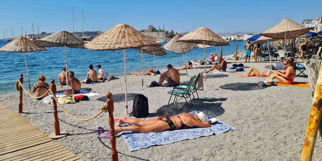 Bodrum’da sarı yaz keyfi