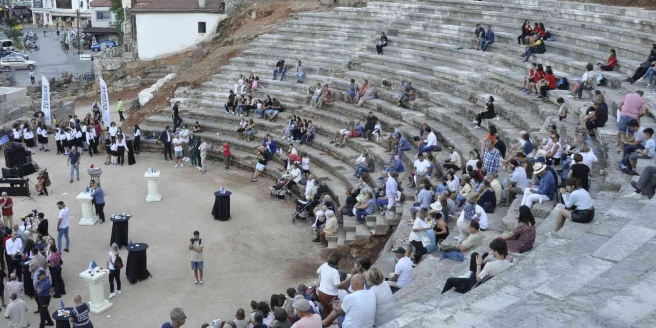 Telmessos Antik Tiyatrosu 7 yılın ardından açıldı