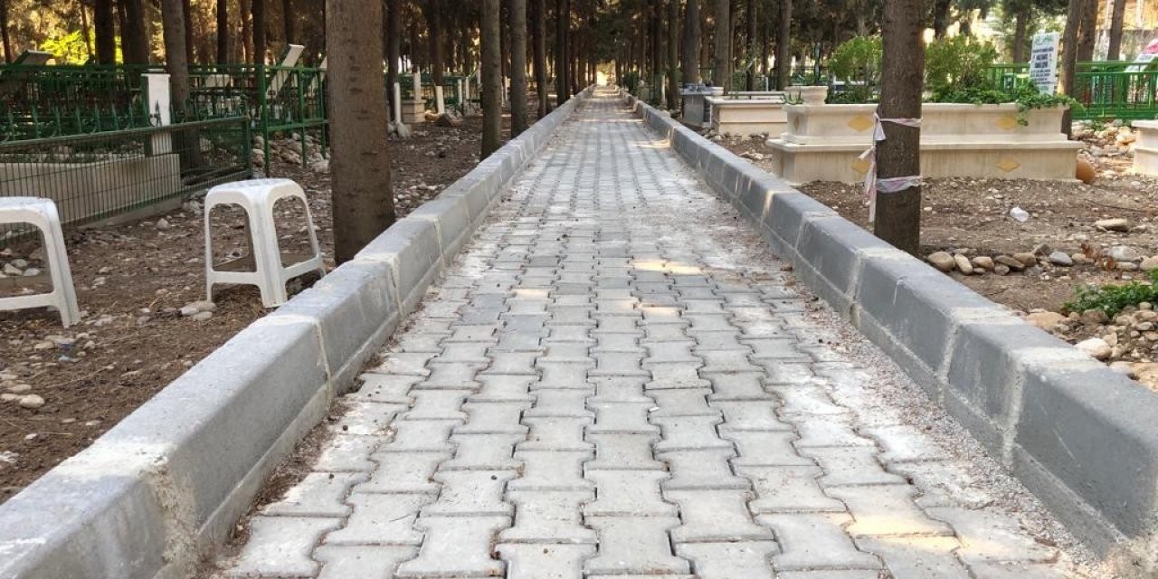 Aşağıçobanisa ve Karaoğlanlı mezarlıklarının eksikleri giderildi