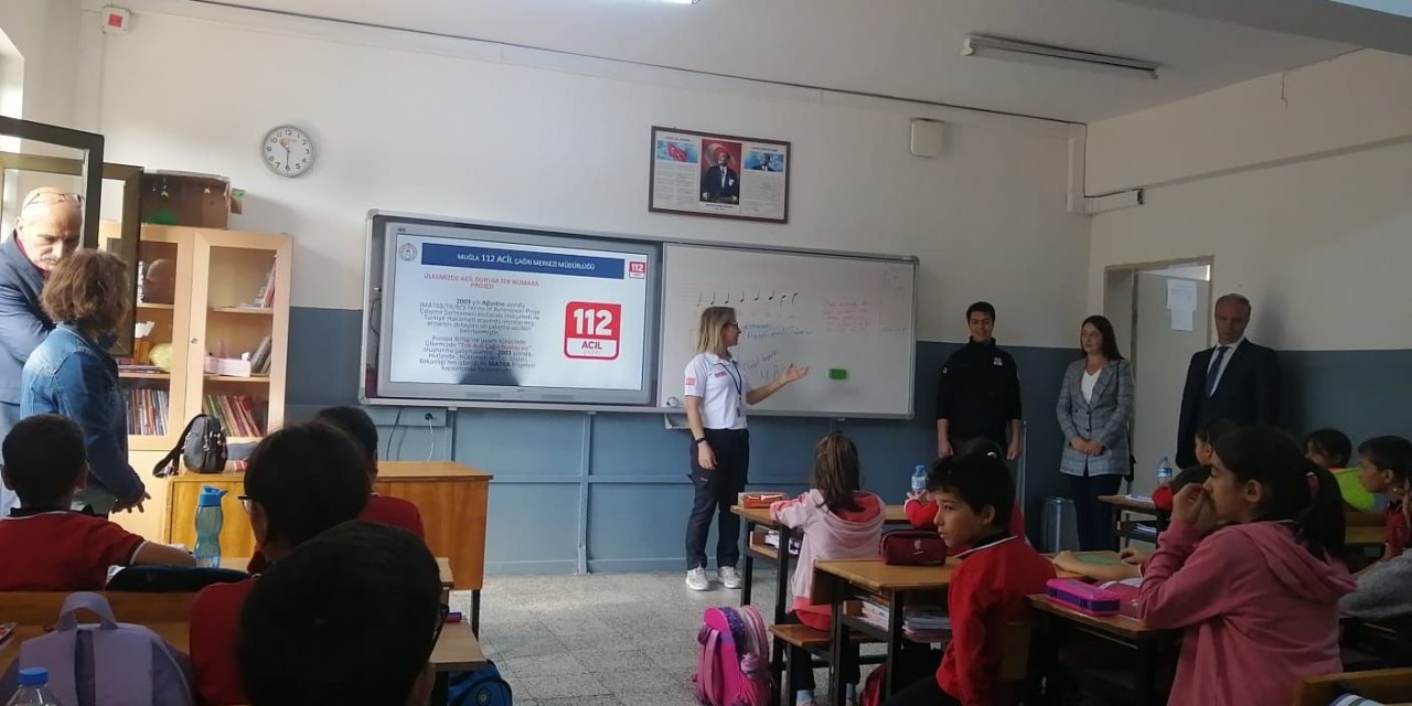 Muğla’da öğrencilere 112 Çağrı Merkezi tanıtıldı