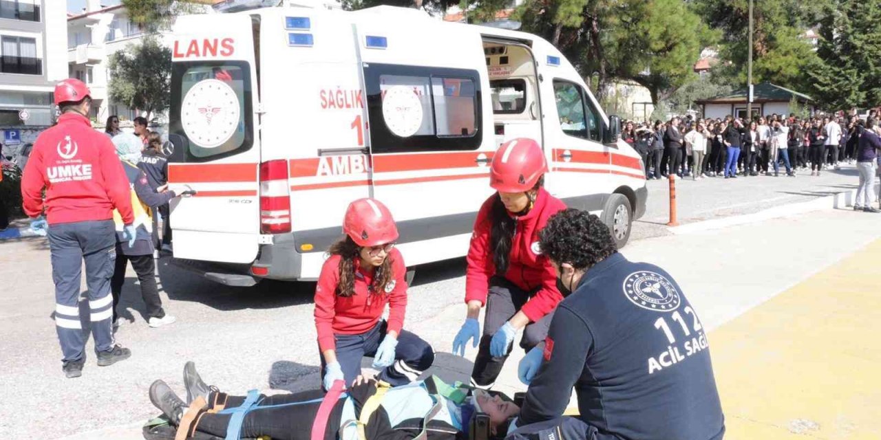 Muğla’da gerçeği aratmayan afet tatbikatı