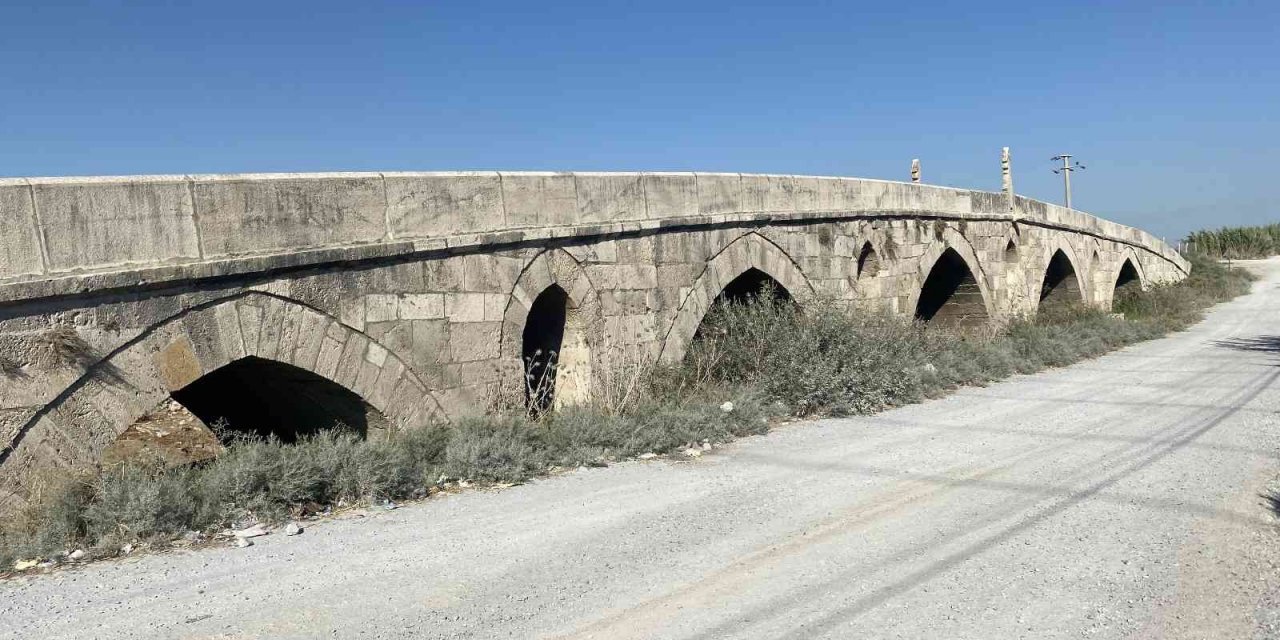 Yarım asırlık tarihi köprü ilk günkü gibi sapasağlam duruyor