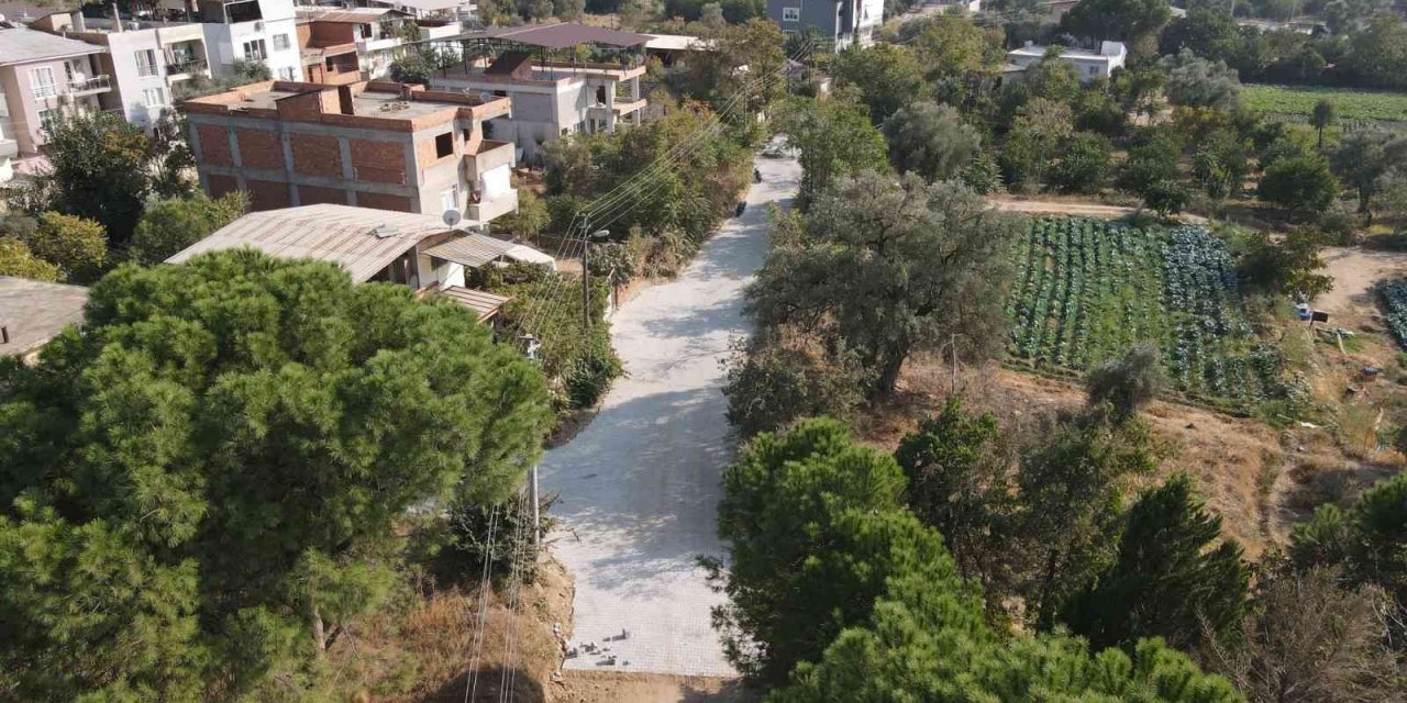 Bozyurt’ta yol çalışması sürüyor