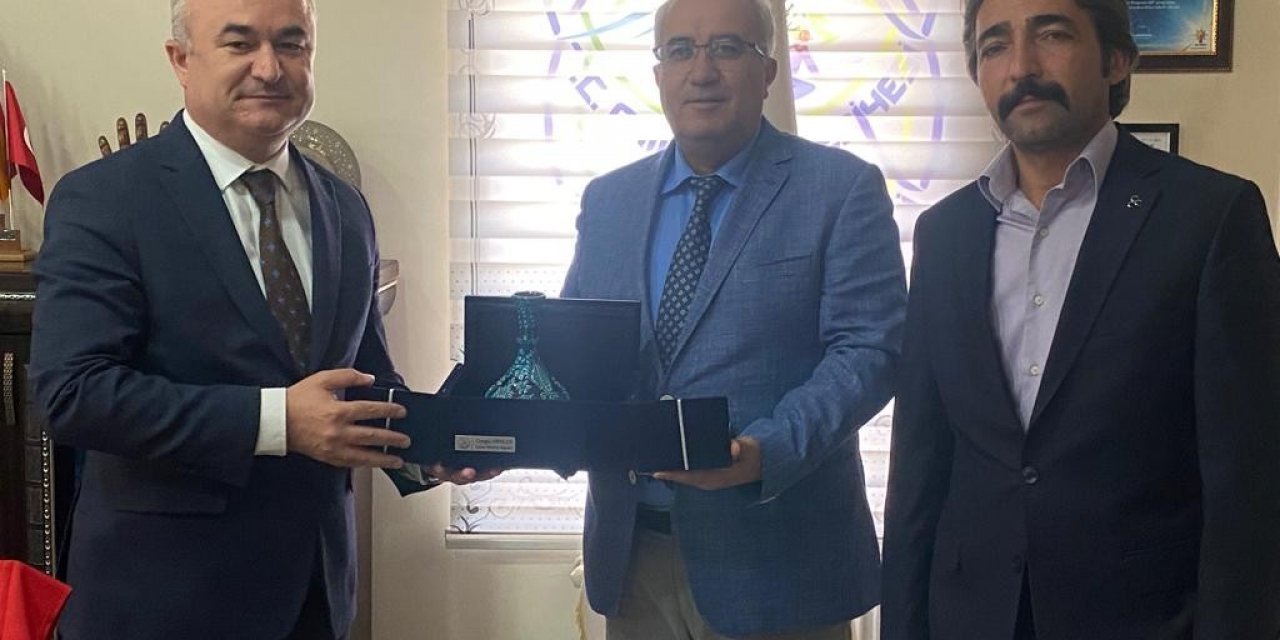 MHP İl Başkanı Yusuf Garip Çameli’ye çıkarma yaptı