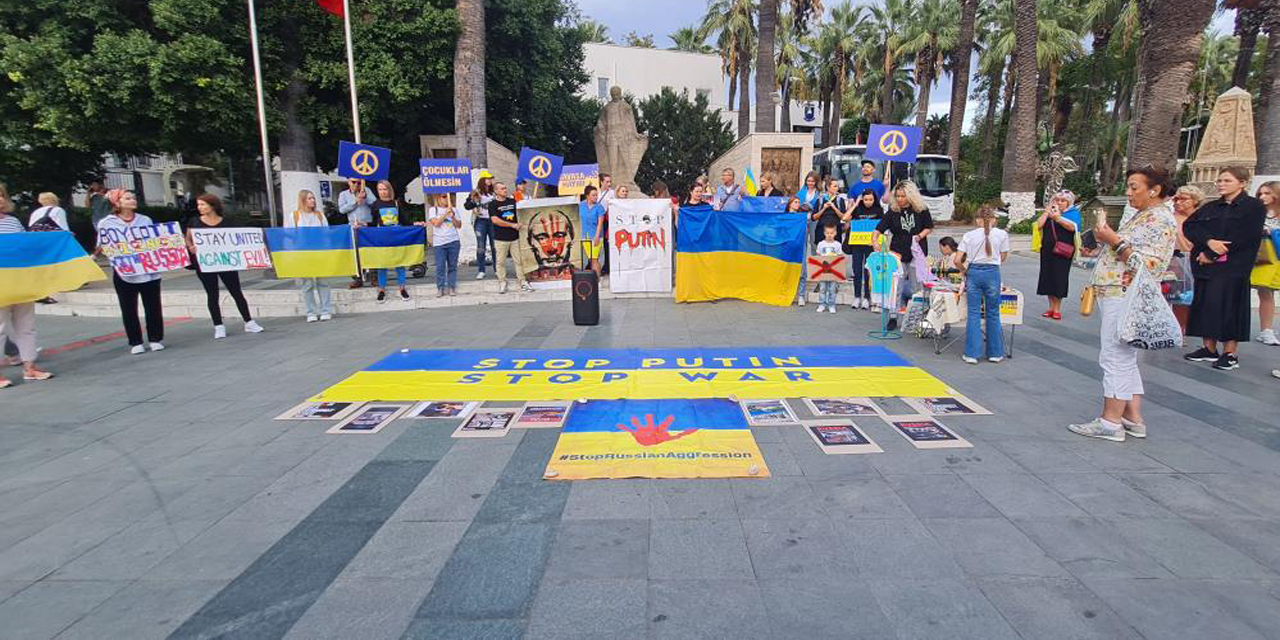 Ukraynalılar, Rusya’yı protesto etti