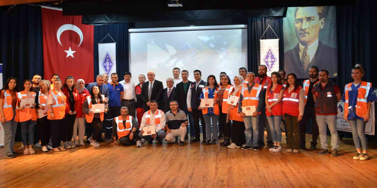 Destek AFAD Gönüllüleri sertifikalarına kavuştu