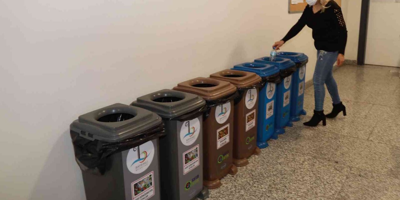 Bayraklı Belediyesinden geri dönüşüme büyük destek