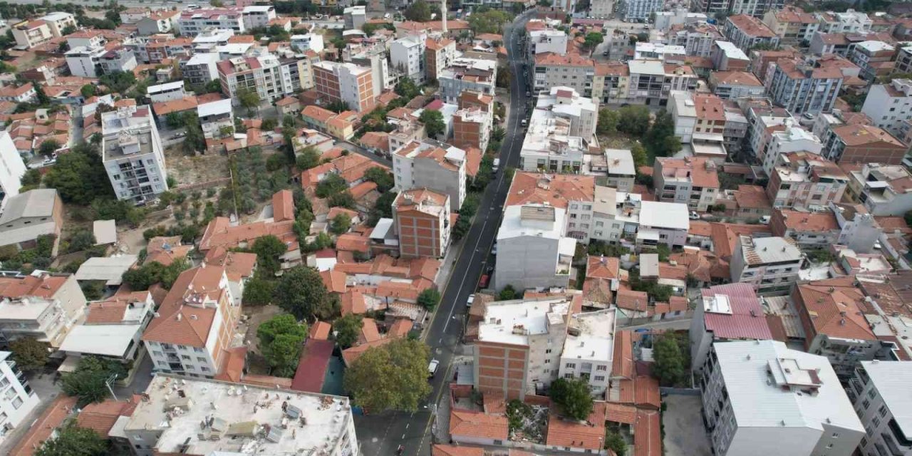 Büyükşehir iki ilçede caddeleri yeniledi