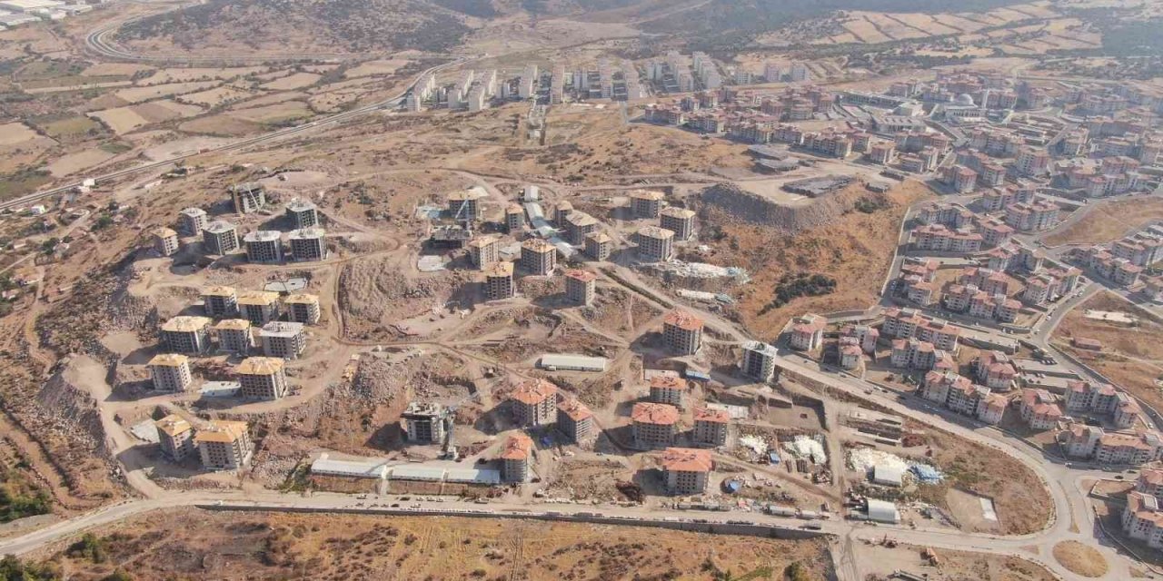 Akgedik 3. etapta bloklar yükseliyor