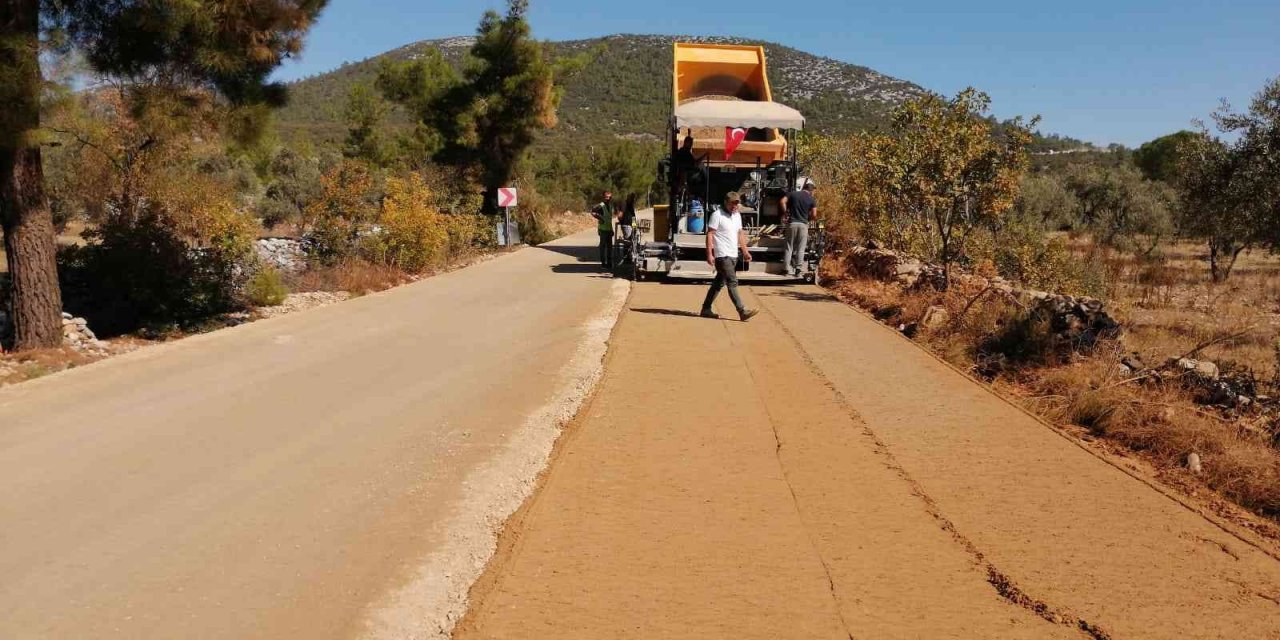 Büyükşehir 5 ayda 127 kilometre yol çalışması gerçekleştirdi