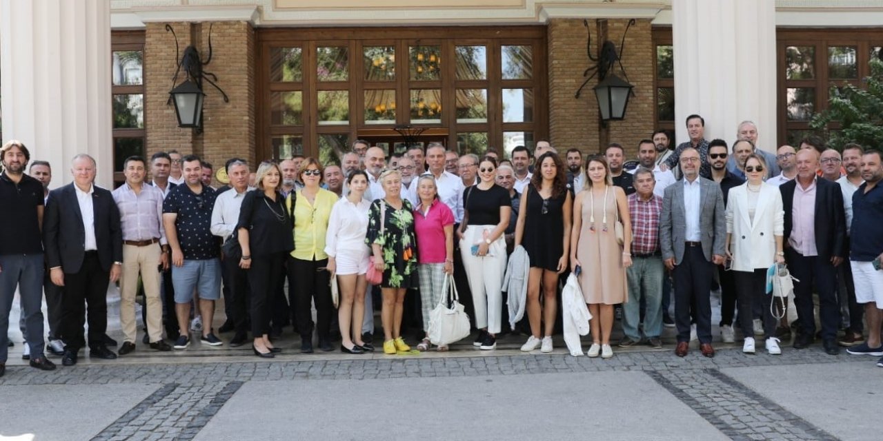 TÜRSAB Başkanı Bağlıkaya, Marmaris’te sektör temsilcileriyle buluştu